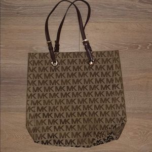 Michael Kors bag
